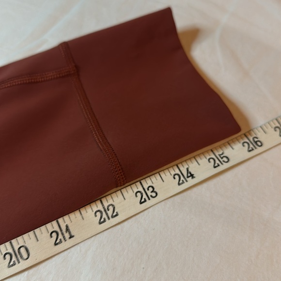 Vuori Daily Legging Size XL - Picture 11 of 11